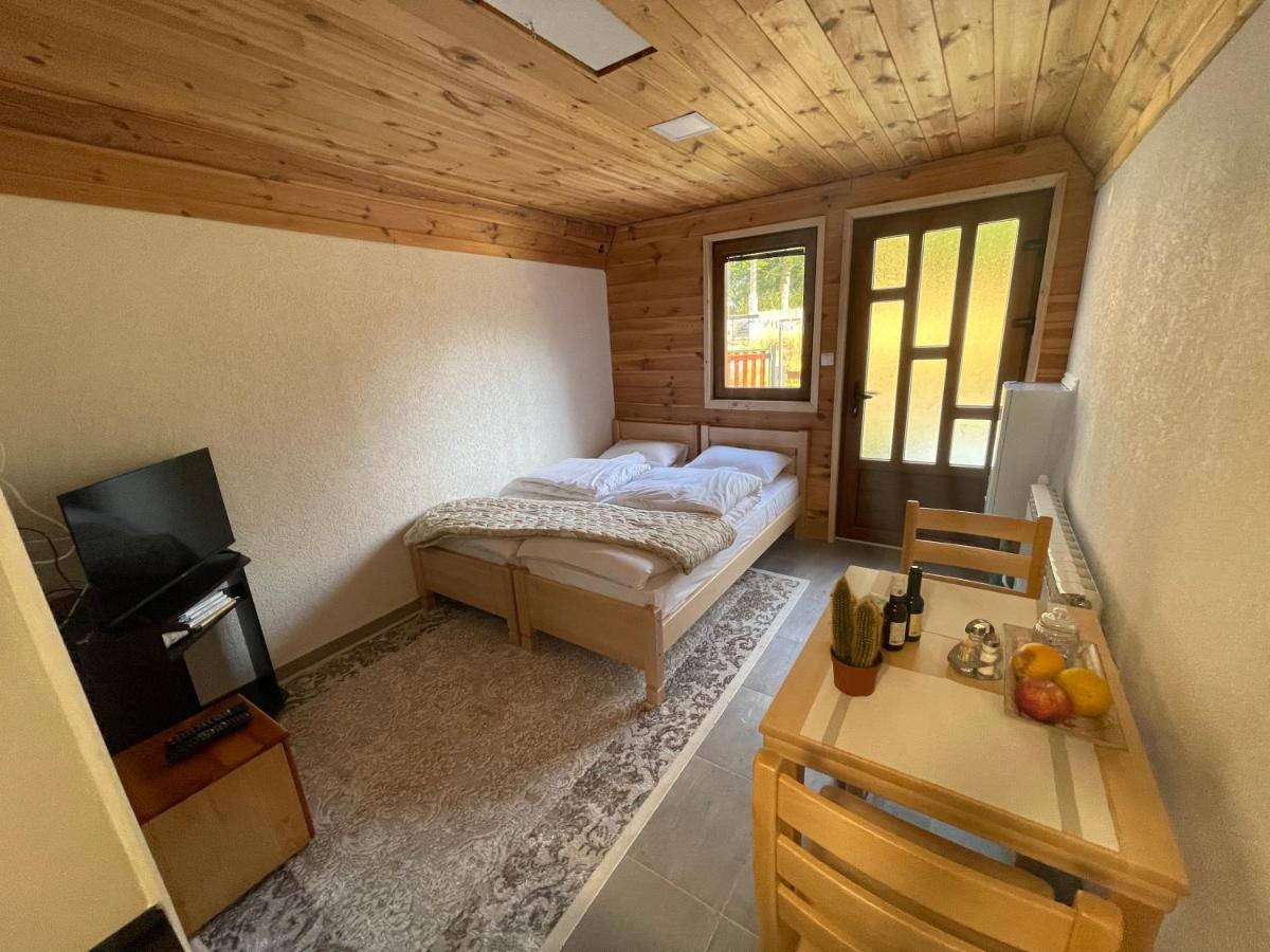 Small House Floki Žabljak 外观 照片